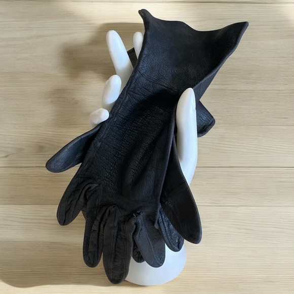Black Leather Gloves Fits EXTRA SLIM SMALL HANDS. Gorpcore Bikercore Elegance - Picture 2 of 7